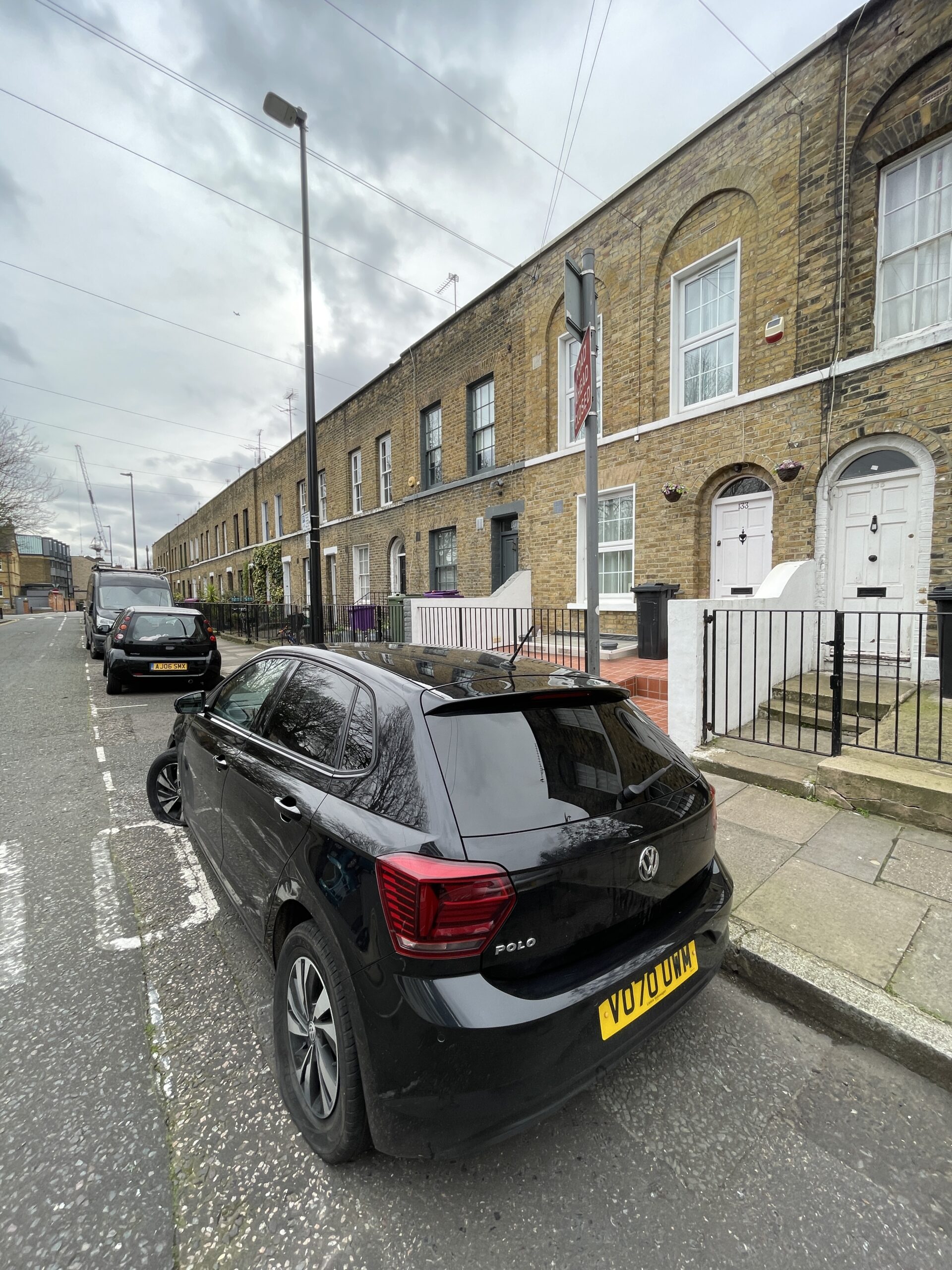 Windscreen replacement work